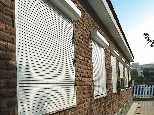 Aluminium Roller Shutters produced by sun projects for awnings blinds and patios